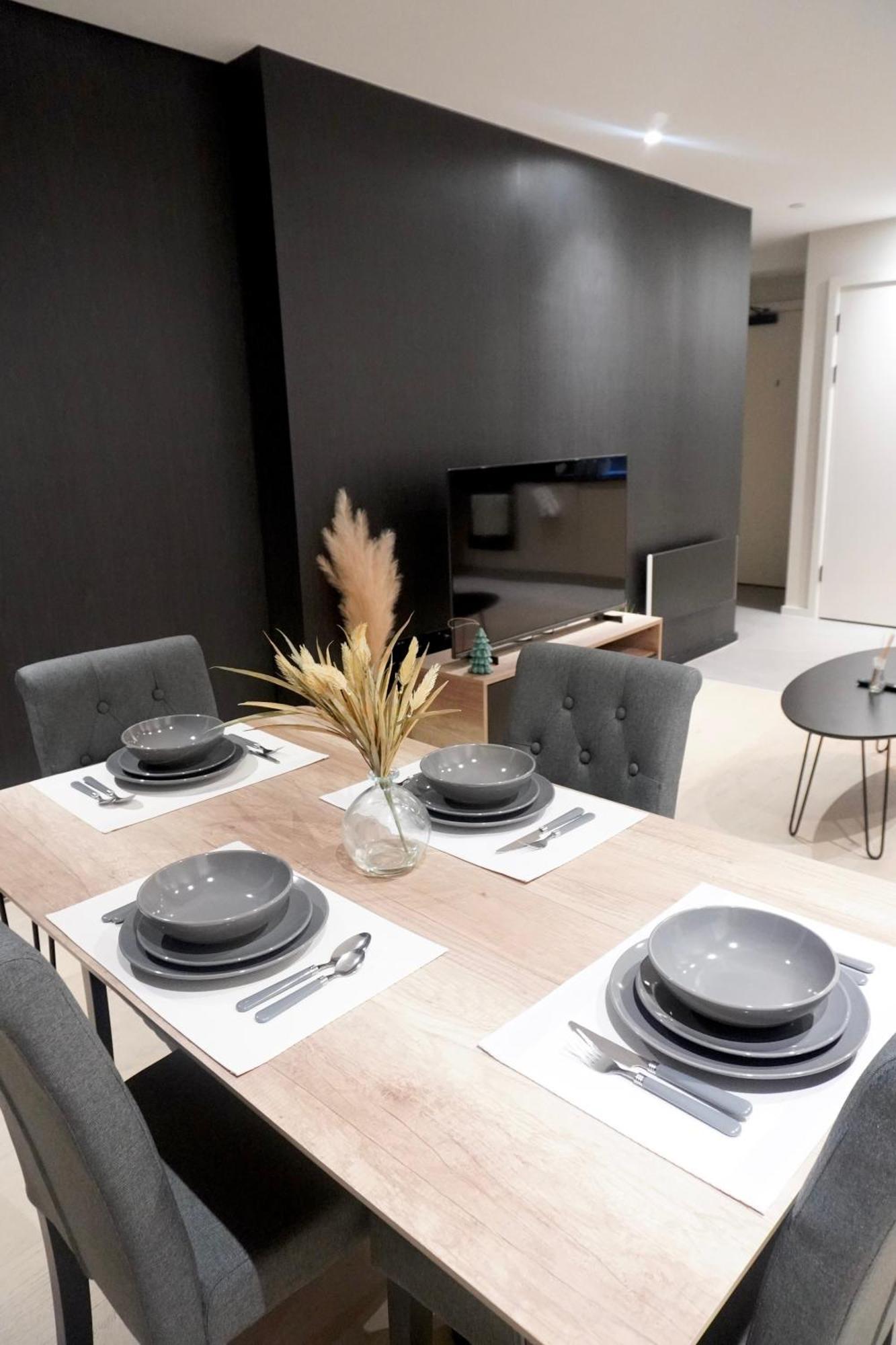 Central Manchester Luxury 2 Bed Apartment With Balcony المظهر الخارجي الصورة
