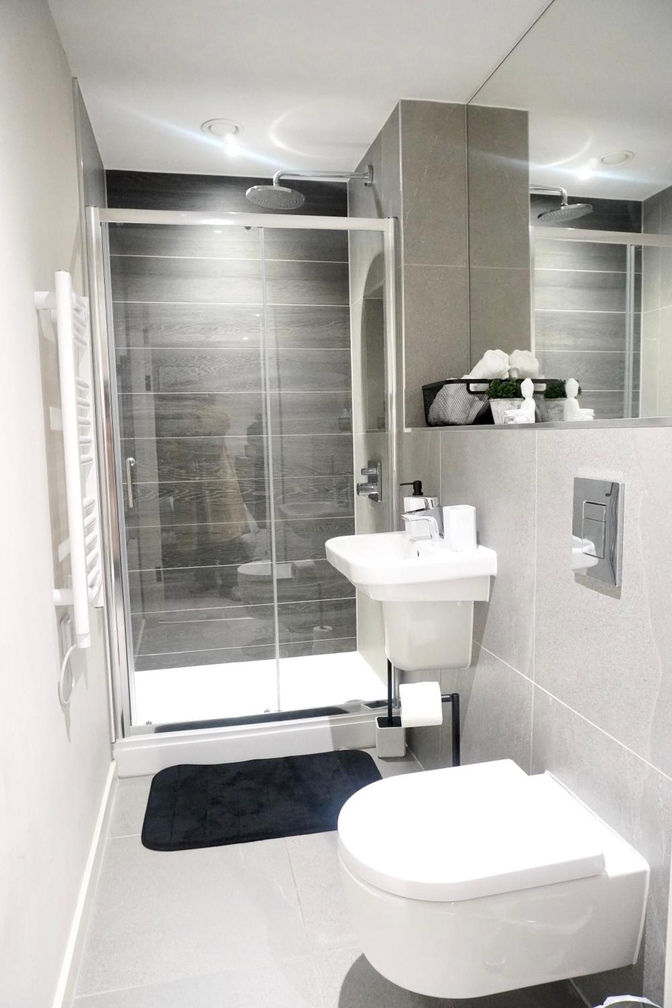 Central Manchester Luxury 2 Bed Apartment With Balcony المظهر الخارجي الصورة
